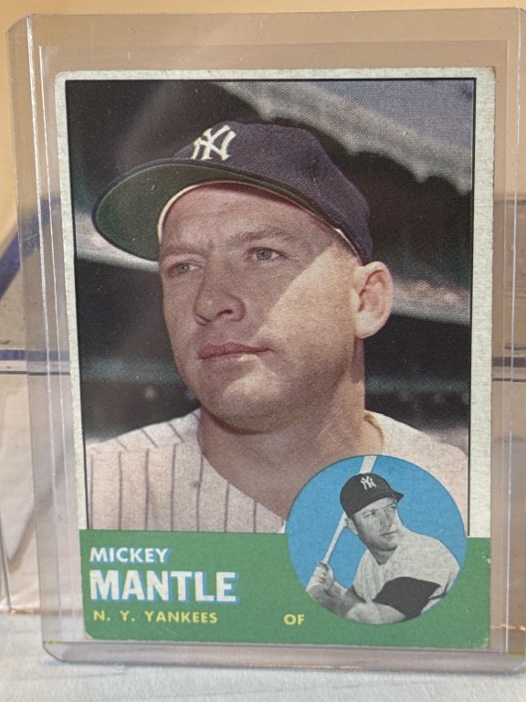 Property photo 3 - SPORTS CARDS AND COLLECTIBLES AUCTION IN ALLEN COUNTY IN