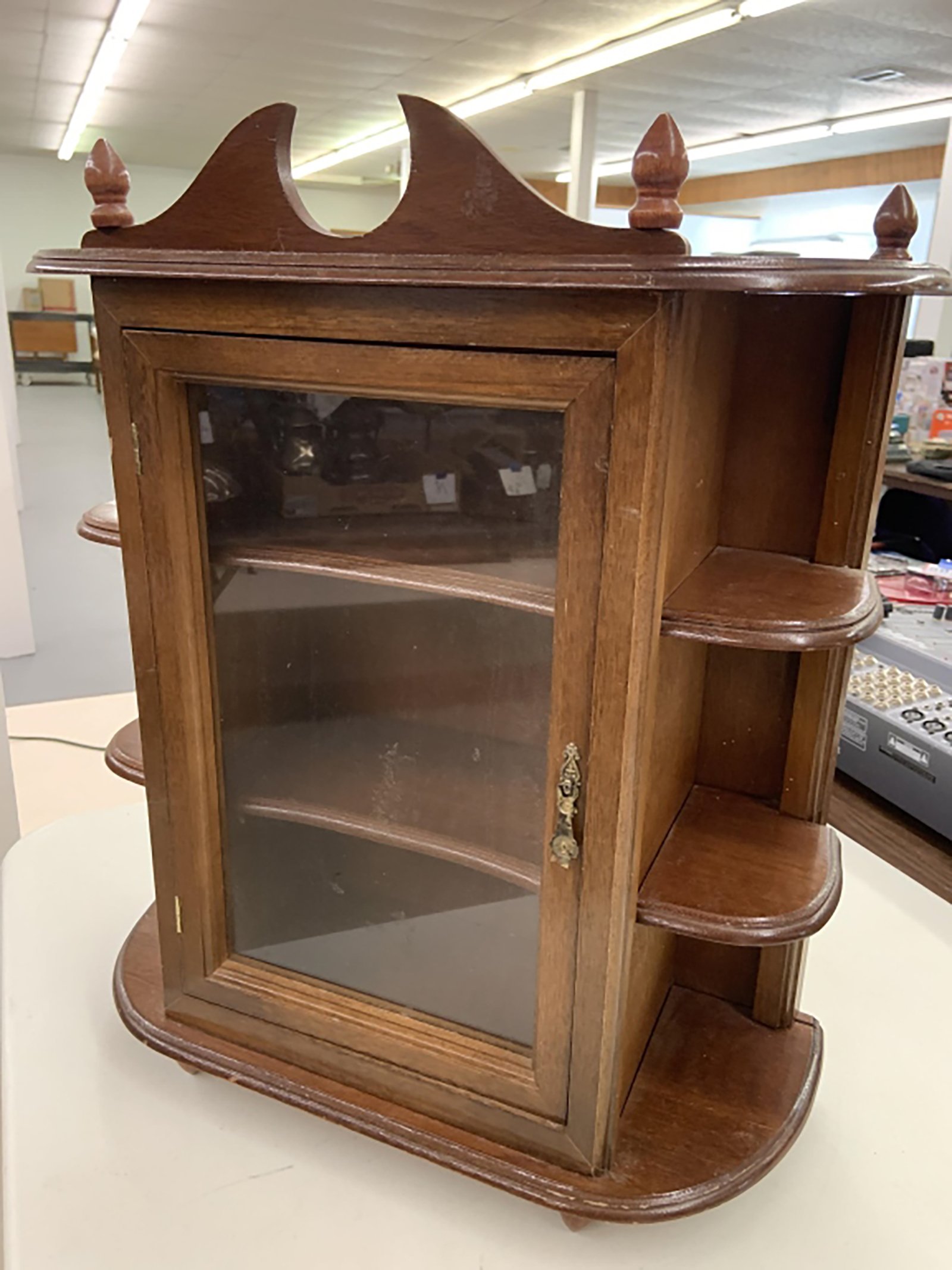 Property photo 114 - TIMED ONLINE ONLY PERSONAL PROPERTY AUCTION IN ALLEN COUNTY, INDIANA