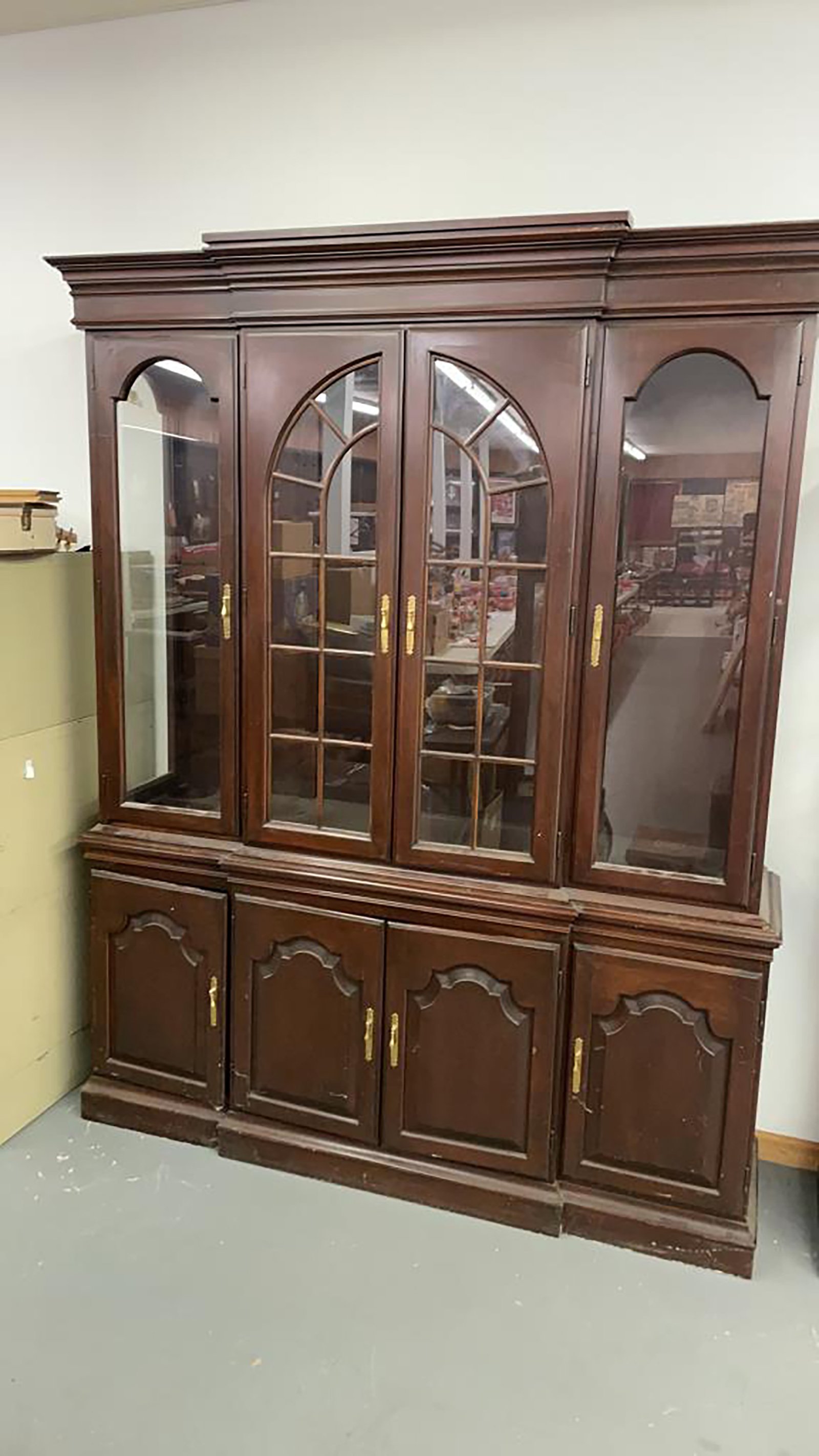 Property photo 126 - TIMED ONLINE ONLY PERSONAL PROPERTY AUCTION IN ALLEN COUNTY, INDIANA