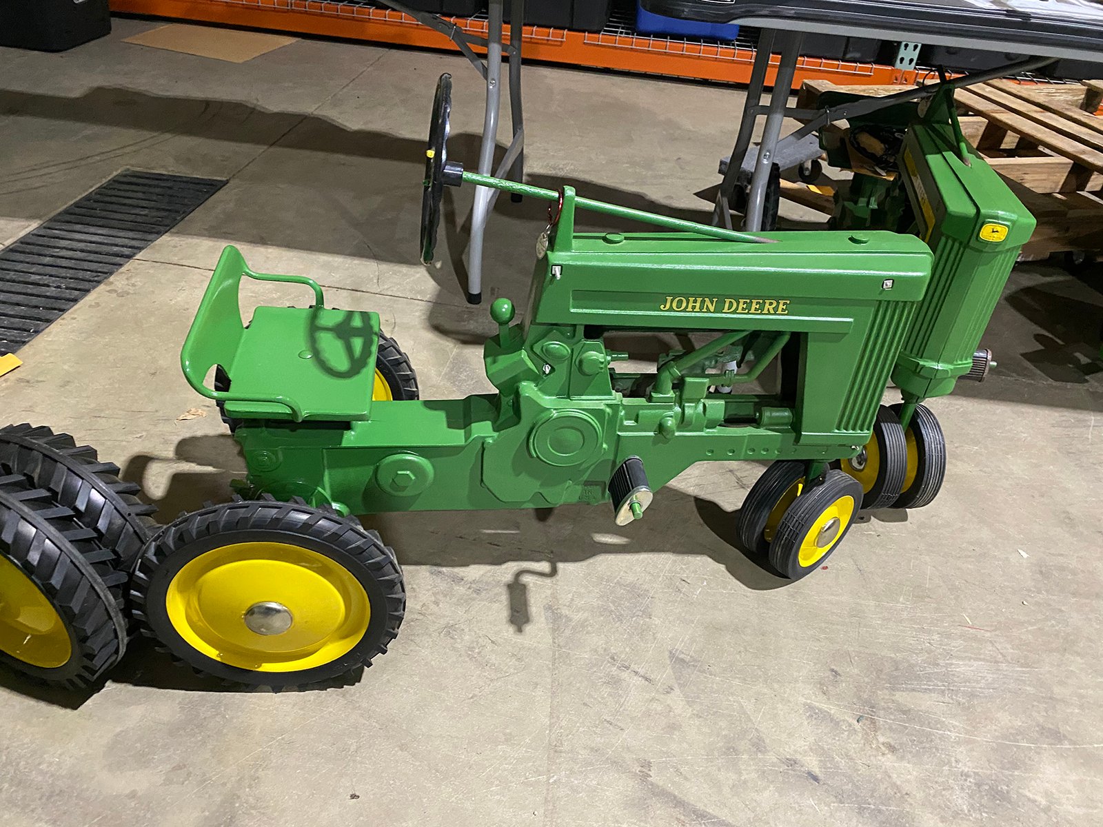 Property photo 33 - 2 - DAY TIMED ONLINE TOY COLLECTOR AUCTION