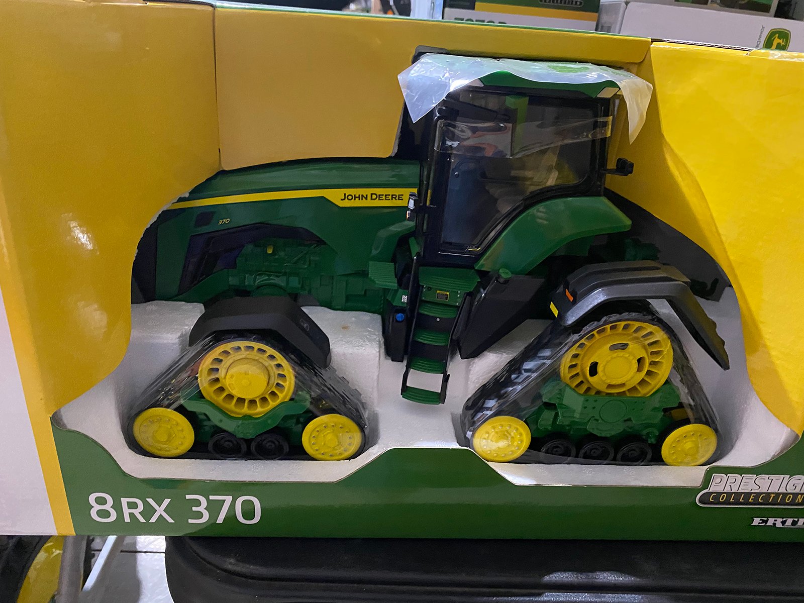 Property photo 2 - 2 - DAY TIMED ONLINE TOY COLLECTOR AUCTION