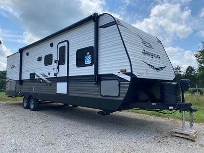 Property photo 30 - VIRTUAL SPRING RV/RECREATIONAL CONSIGNMENT AUCTION