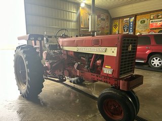 Property photo 13 - AREA FARMERS FARM EQUIPMENT AUCTION IN WHITLEY COUNTY, INDIANA