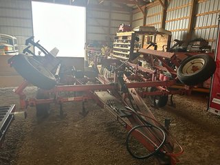 Property photo 76 - AREA FARMERS FARM EQUIPMENT AUCTION IN WHITLEY COUNTY, INDIANA