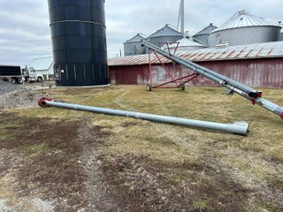 Property photo 196 - AREA FARMERS FARM EQUIPMENT AUCTION IN WHITLEY COUNTY, INDIANA