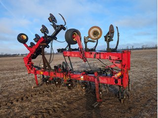 Property photo 65 - AREA FARMERS FARM EQUIPMENT AUCTION IN WHITLEY COUNTY, INDIANA