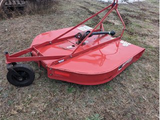 Property photo 105 - AREA FARMERS FARM EQUIPMENT AUCTION IN WHITLEY COUNTY, INDIANA