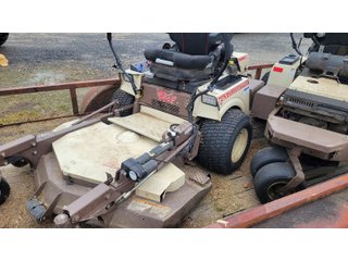 Property photo 210 - AREA FARMERS FARM EQUIPMENT AUCTION IN WHITLEY COUNTY, INDIANA