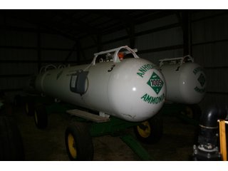 Property photo 61 - AREA FARMERS FARM EQUIPMENT AUCTION IN WHITLEY COUNTY, INDIANA
