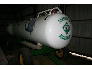 Property photo 63 - AREA FARMERS FARM EQUIPMENT AUCTION IN WHITLEY COUNTY, INDIANA