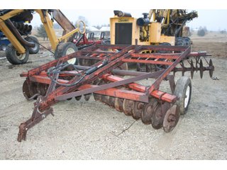 Property photo 79 - AREA FARMERS FARM EQUIPMENT AUCTION IN WHITLEY COUNTY, INDIANA