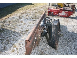 Property photo 184 - AREA FARMERS FARM EQUIPMENT AUCTION IN WHITLEY COUNTY, INDIANA
