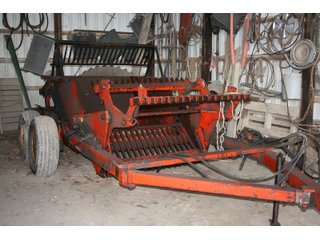 Property photo 93 - AREA FARMERS FARM EQUIPMENT AUCTION IN WHITLEY COUNTY, INDIANA
