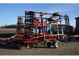 Property photo 72 - AREA FARMERS FARM EQUIPMENT AUCTION IN WHITLEY COUNTY, INDIANA