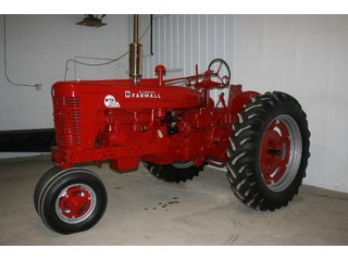 Property photo 16 - AREA FARMERS FARM EQUIPMENT AUCTION IN WHITLEY COUNTY, INDIANA