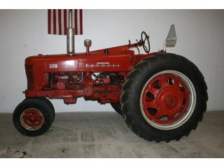 Property photo 22 - AREA FARMERS FARM EQUIPMENT AUCTION IN WHITLEY COUNTY, INDIANA