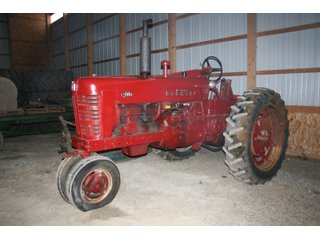 Property photo 23 - AREA FARMERS FARM EQUIPMENT AUCTION IN WHITLEY COUNTY, INDIANA