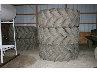 Property photo 229 - AREA FARMERS FARM EQUIPMENT AUCTION IN WHITLEY COUNTY, INDIANA
