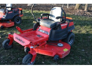 Property photo 225 - AREA FARMERS FARM EQUIPMENT AUCTION IN WHITLEY COUNTY, INDIANA
