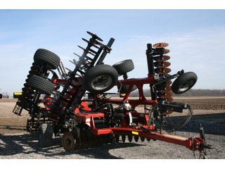 Property photo 69 - AREA FARMERS FARM EQUIPMENT AUCTION IN WHITLEY COUNTY, INDIANA