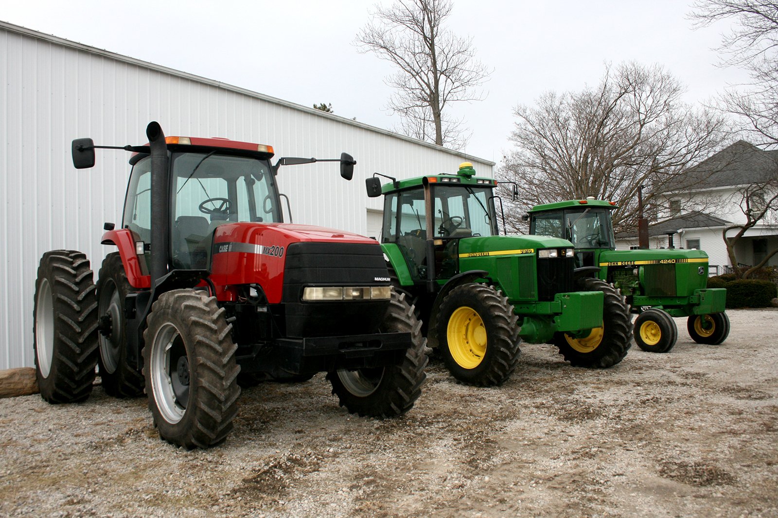 Property photo 17 - FARM EQUIPMENT AUCTION IN WHITLEY COUNTY, INDIANA