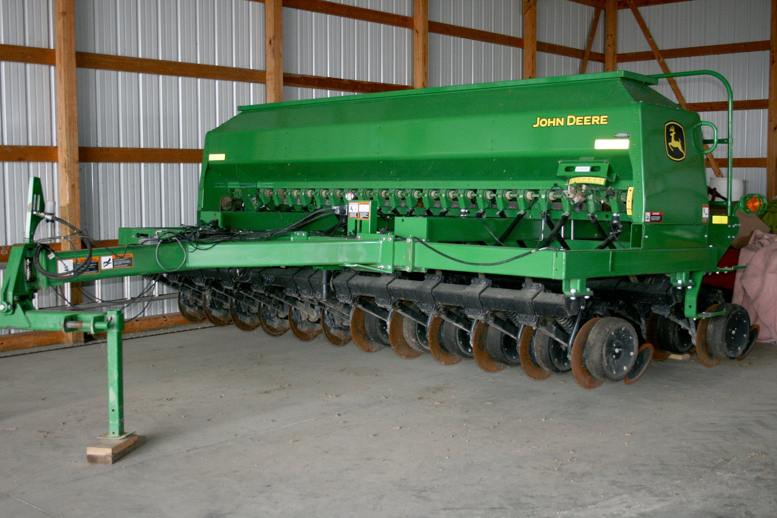 Property photo 5 - FARM EQUIPMENT AUCTION IN WHITLEY COUNTY, INDIANA