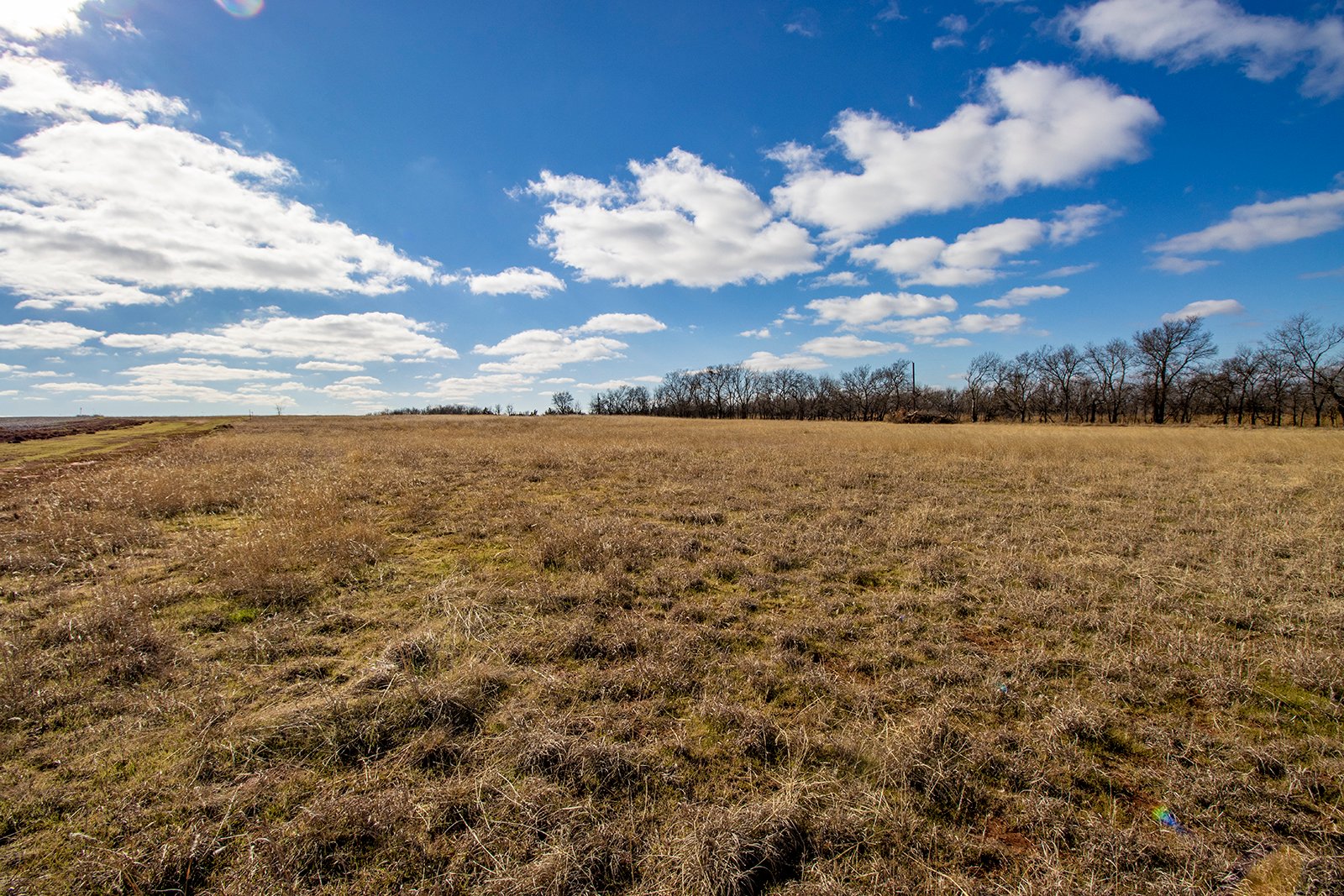 Property photo 7 - TIMED ONLINE REAL ESTATE - PREMIER SMALL ACREAGE BUILDING SITES - WOLF CREEK ESTATES IN KINGFISHER COUNTY, OKLAHOMA