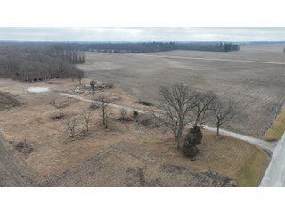 Property photo 7 - REAL ESTATE AUCTION - 383.5+/- ACRES OFFERED IN 9 TRACTS IN JASPER COUNTY, INDIANA