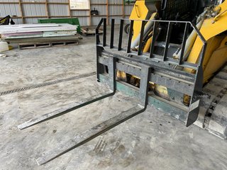 Property photo 11 - FARM EQUIPMENT AUCTION IN CLAYTON COUNTY, IOWA