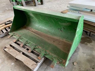 Property photo 9 - FARM EQUIPMENT AUCTION IN CLAYTON COUNTY, IOWA