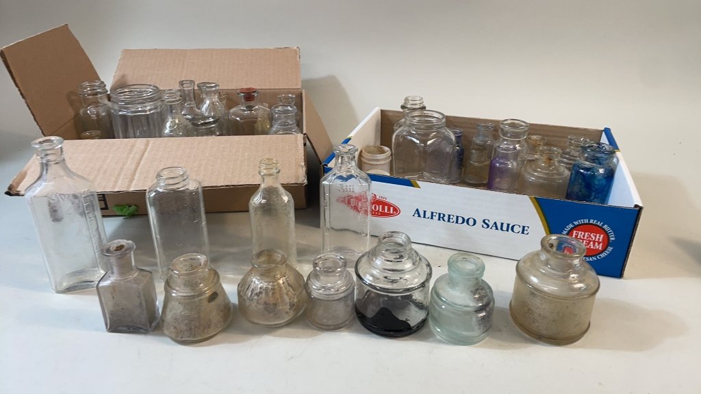Property photo 22 - AREA COLLECTORS FURNITURE, ANTIQUES, FISHING & MORE - ALLEN COUNTY, INDIANA