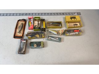 Property photo 10 - AREA COLLECTORS FURNITURE, ANTIQUES, FISHING & MORE - ALLEN COUNTY, INDIANA