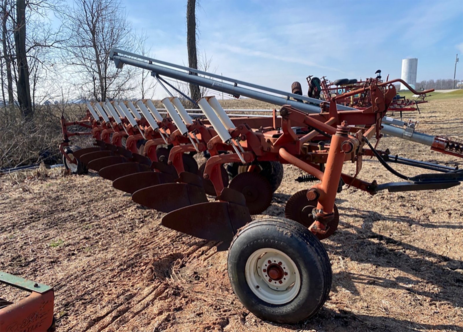 Property photo 12 - FARM EQUIPMENT AUCTION IN WILLIAMS COUNTY, OHIO
