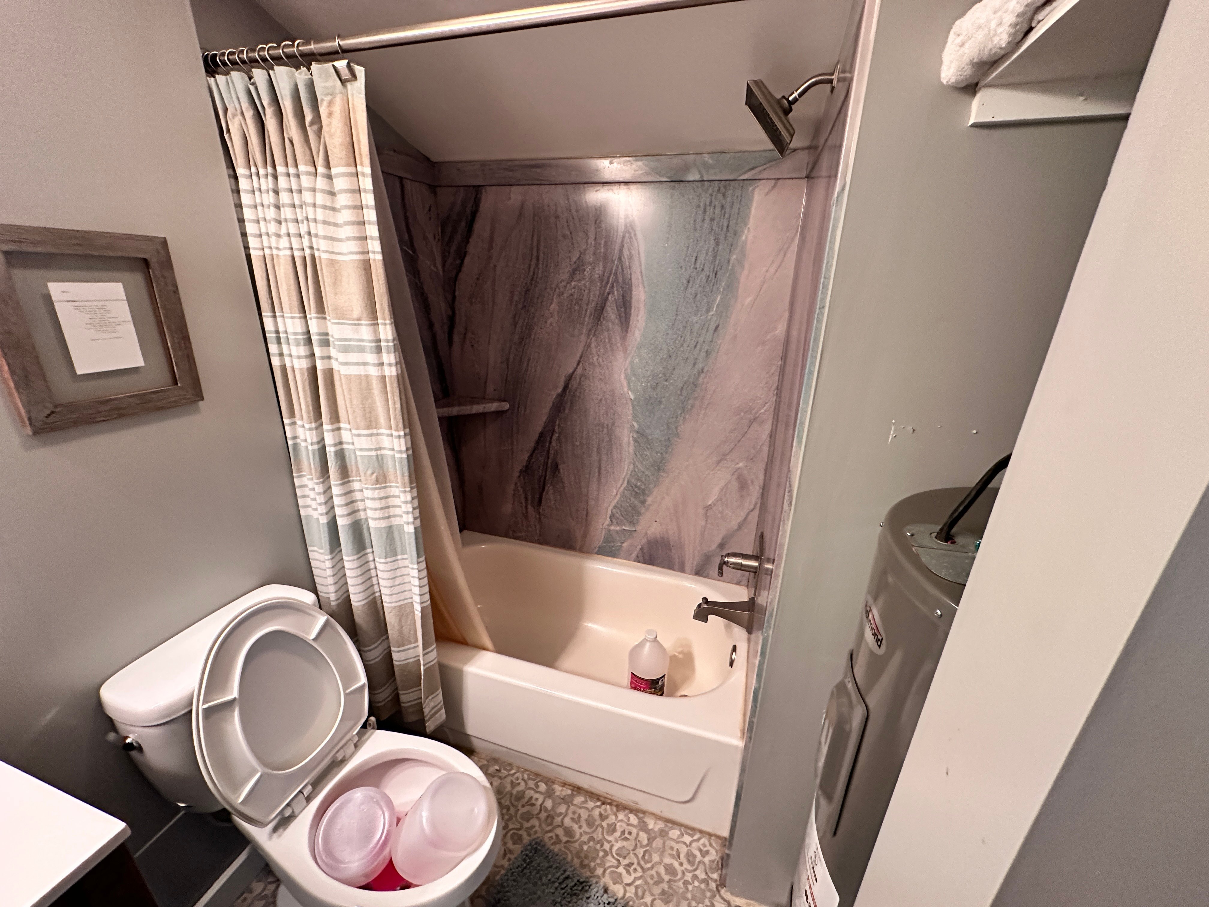 Property photo 18 - REAL ESTATE AUCTION - HOME OFFERED IN 1 TRACT IN LAGRANGE COUNTY, INDIANA