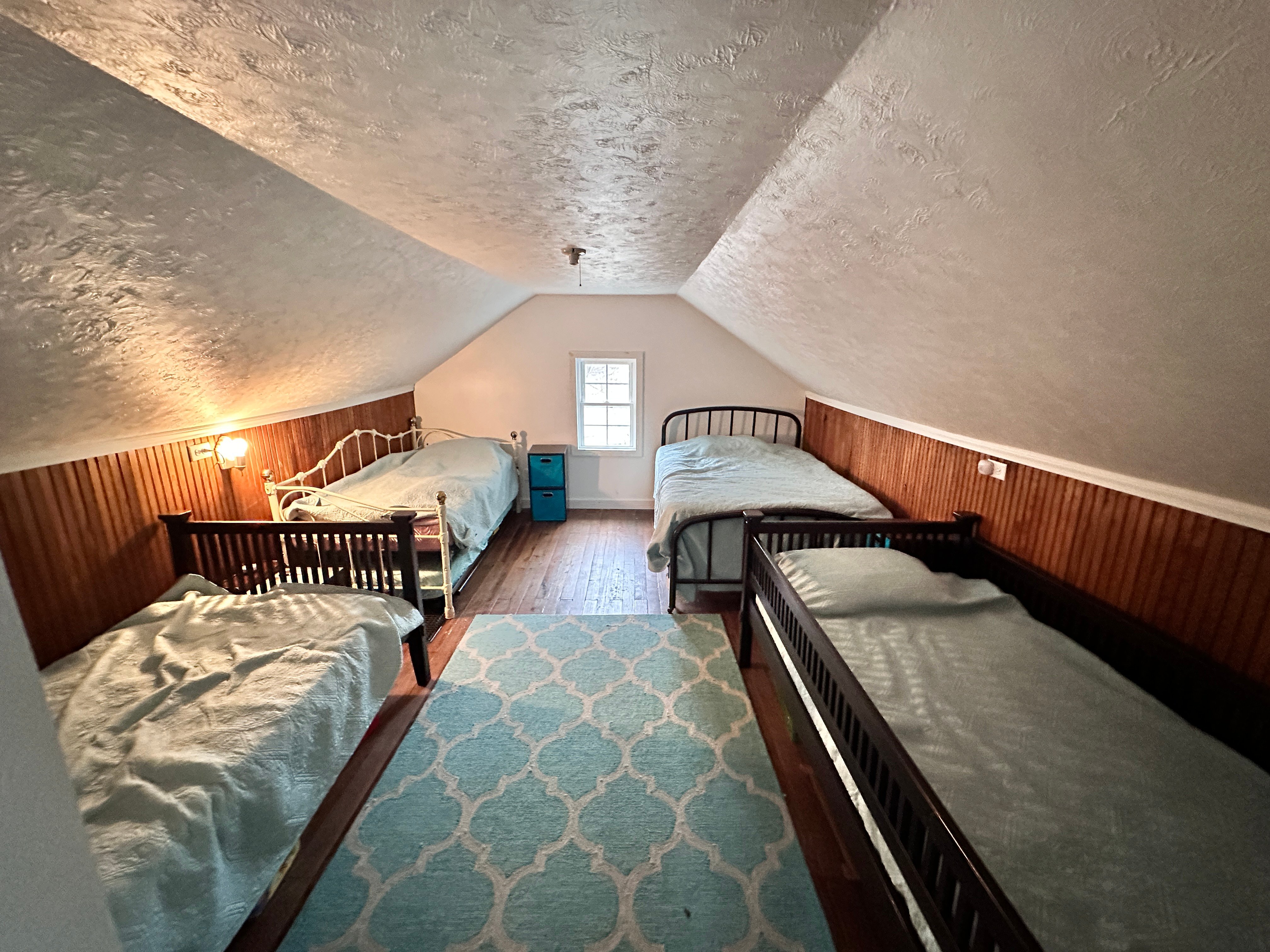 Property photo 21 - REAL ESTATE AUCTION - HOME OFFERED IN 1 TRACT IN LAGRANGE COUNTY, INDIANA