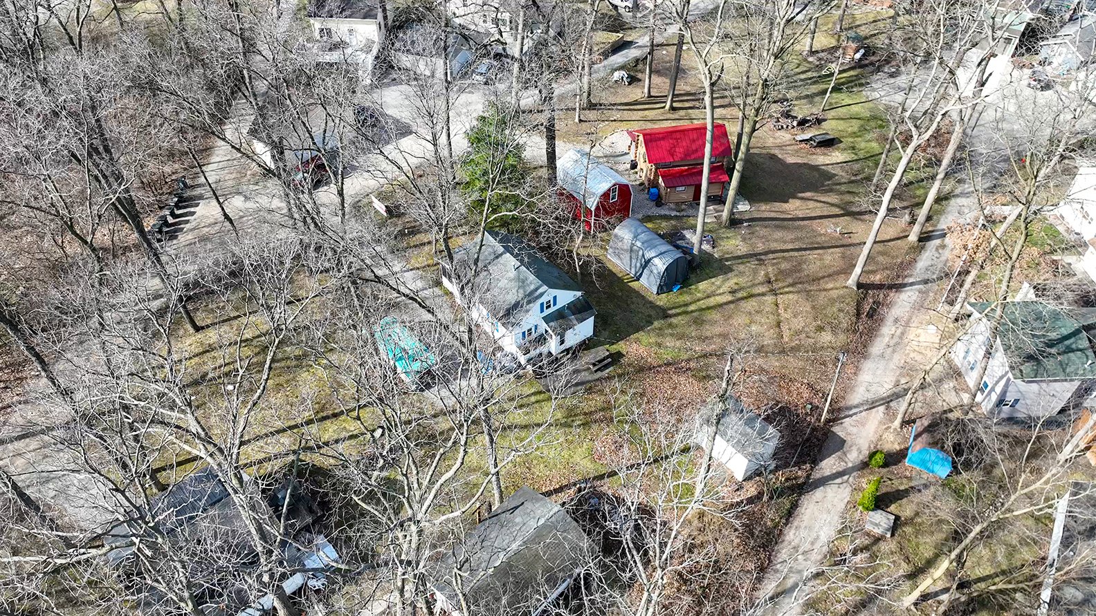 Property photo 2 - REAL ESTATE AUCTION - HOME OFFERED IN 1 TRACT IN LAGRANGE COUNTY, INDIANA