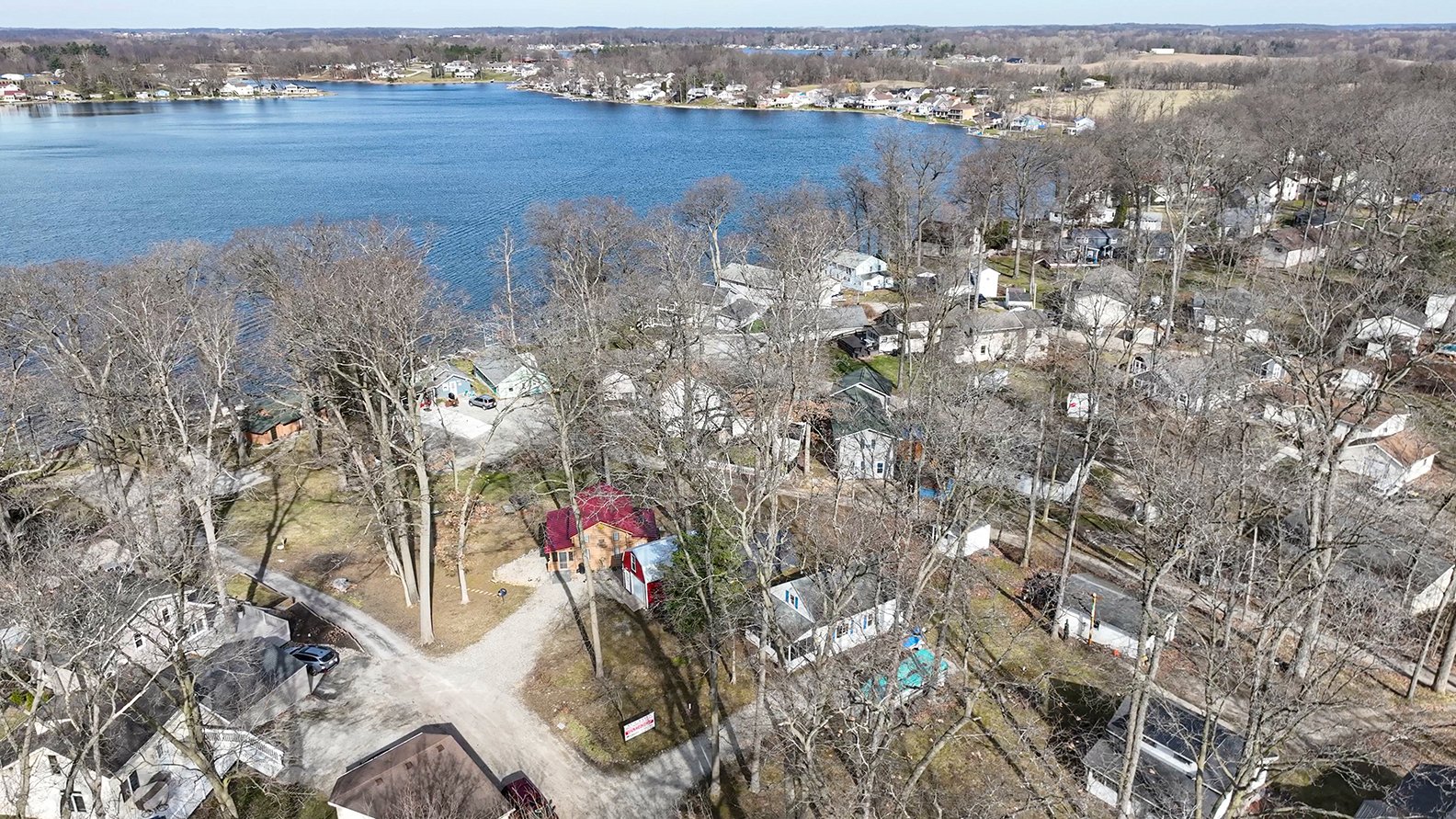 Property photo 5 - REAL ESTATE AUCTION - HOME OFFERED IN 1 TRACT IN LAGRANGE COUNTY, INDIANA