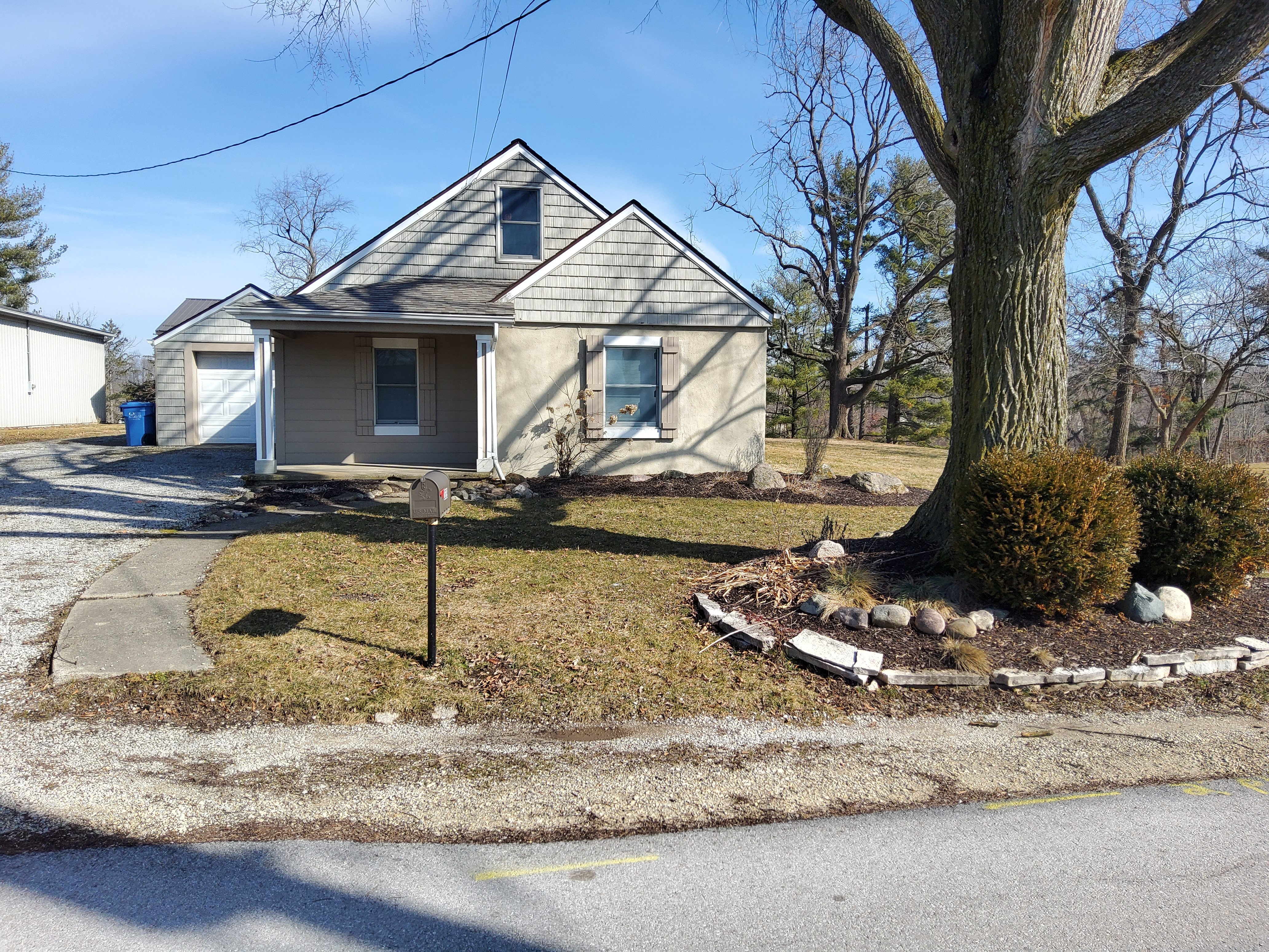 Property photo 2 - REAL ESTATE AUCTION - HOME OFFERED IN 2 TRACTS IN WHITLEY COUNTY, INDIANA