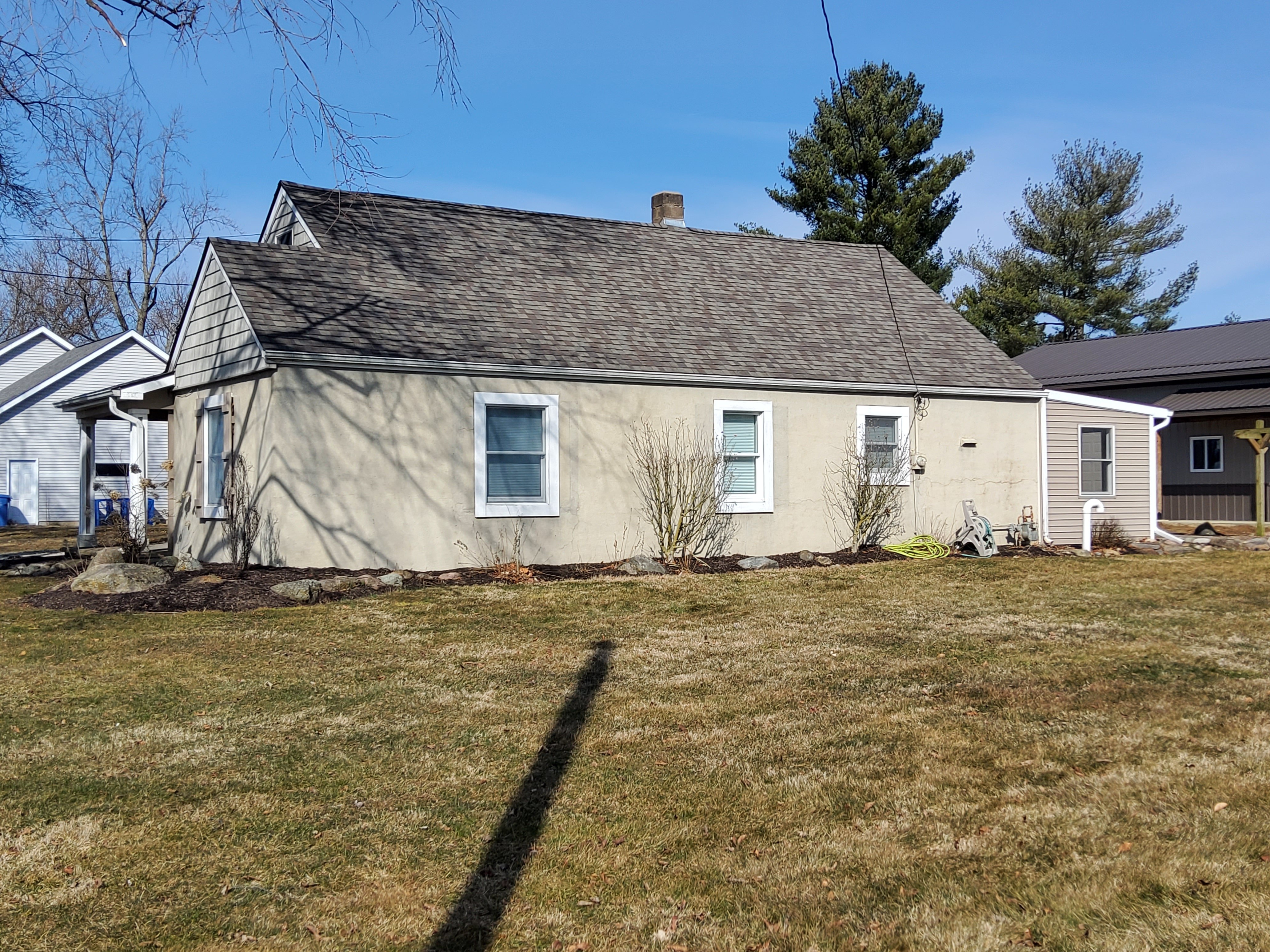Property photo 7 - REAL ESTATE AUCTION - HOME OFFERED IN 2 TRACTS IN WHITLEY COUNTY, INDIANA