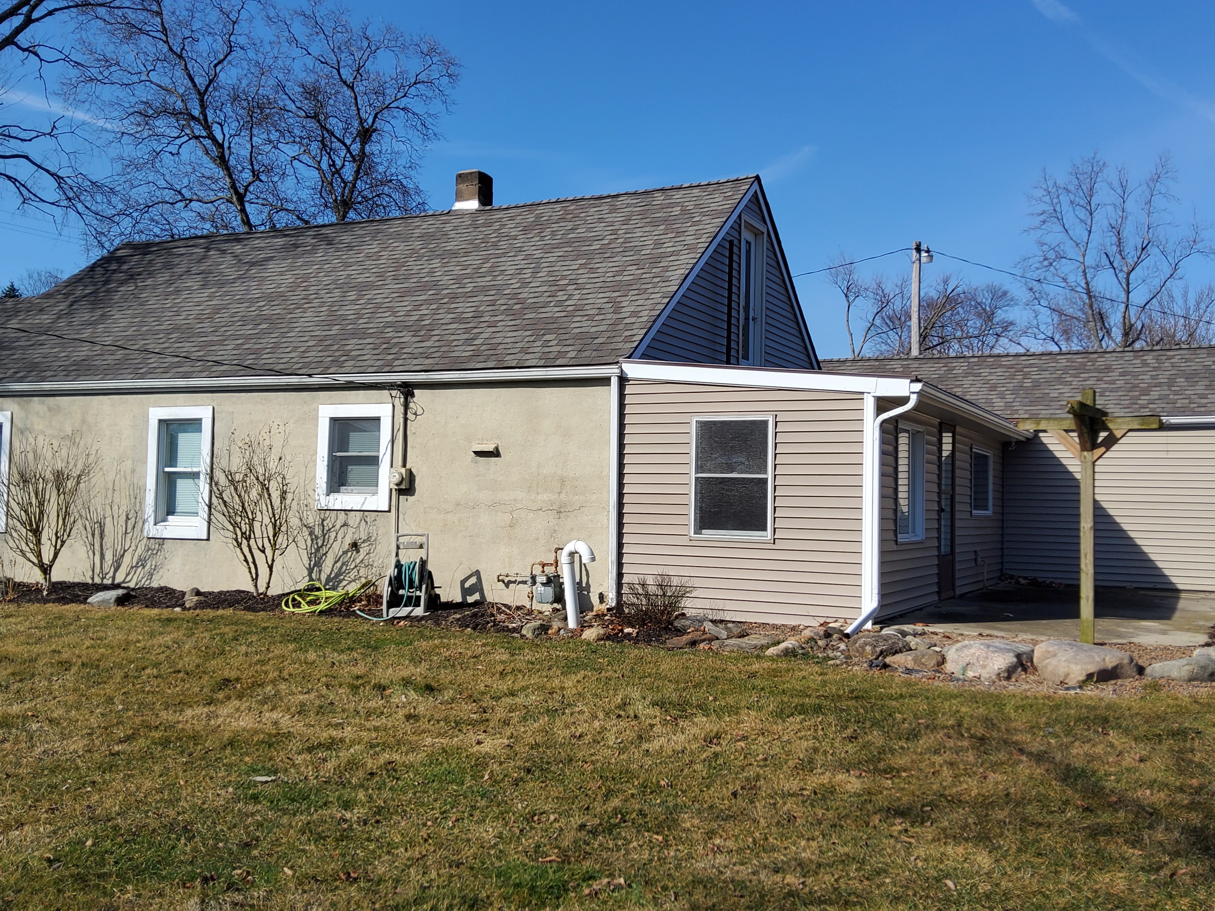 Property photo 13 - REAL ESTATE AUCTION - HOME OFFERED IN 2 TRACTS IN WHITLEY COUNTY, INDIANA