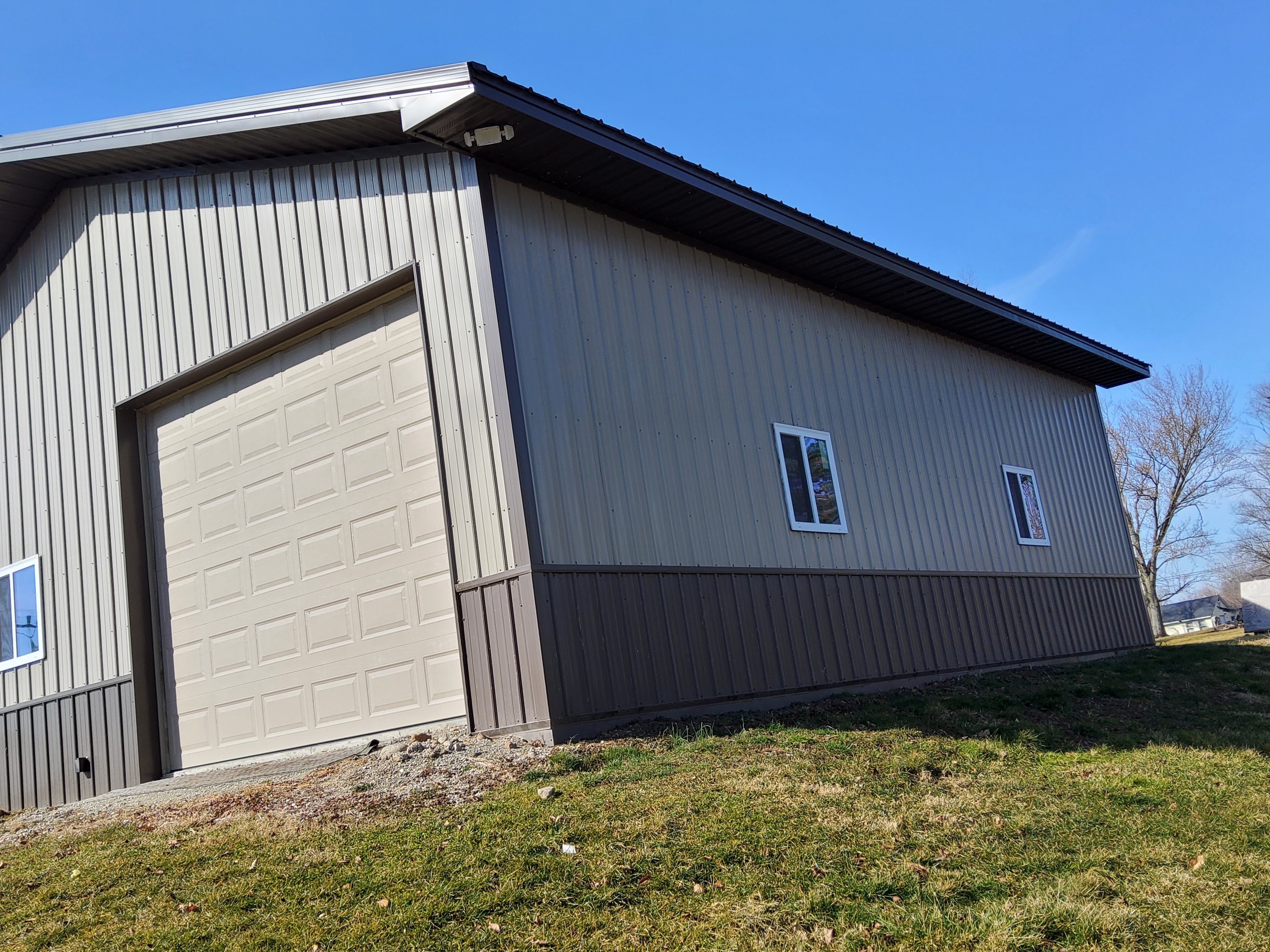 Property photo 20 - REAL ESTATE AUCTION - HOME OFFERED IN 2 TRACTS IN WHITLEY COUNTY, INDIANA