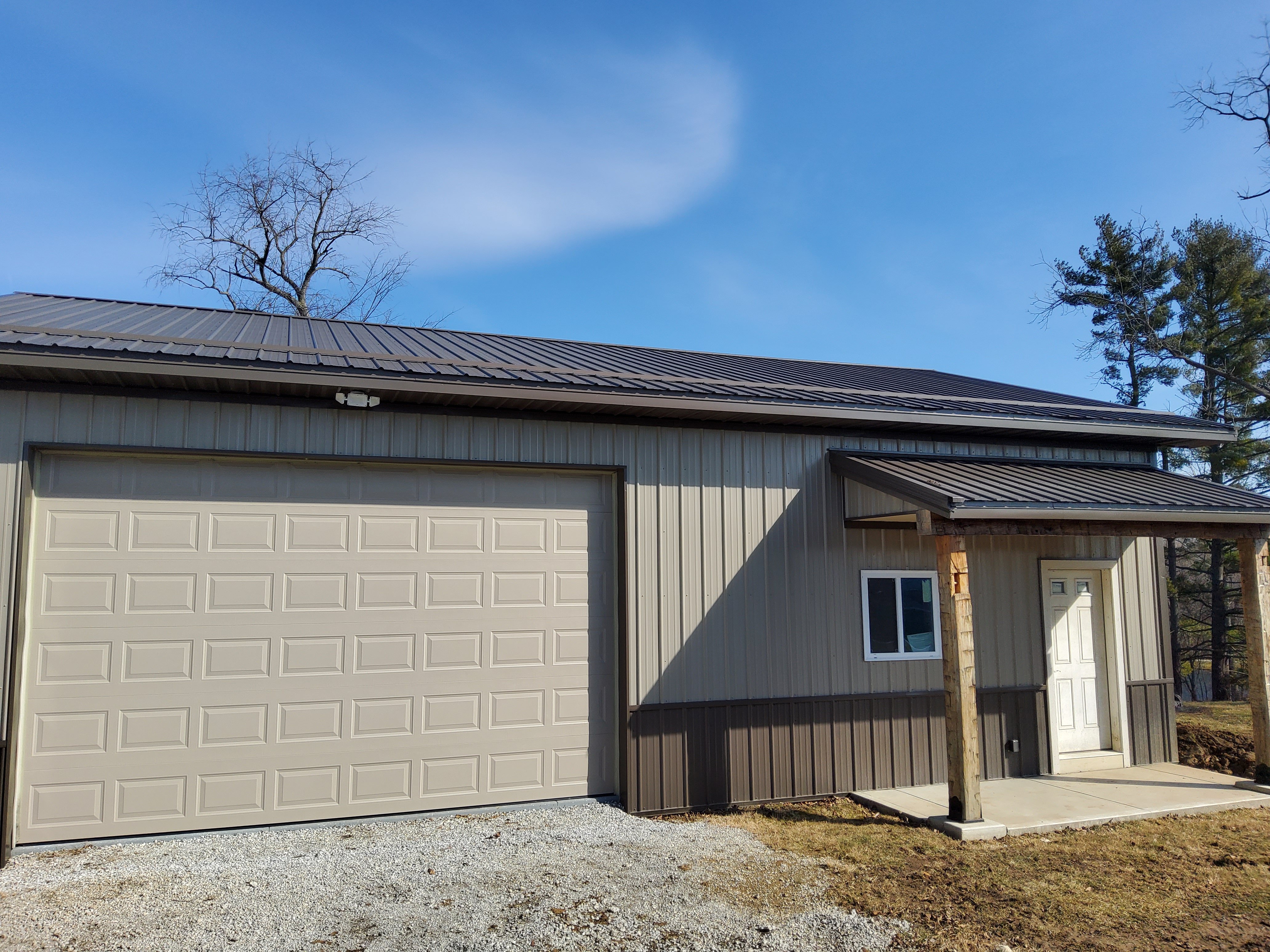 Property photo 28 - REAL ESTATE AUCTION - HOME OFFERED IN 2 TRACTS IN WHITLEY COUNTY, INDIANA
