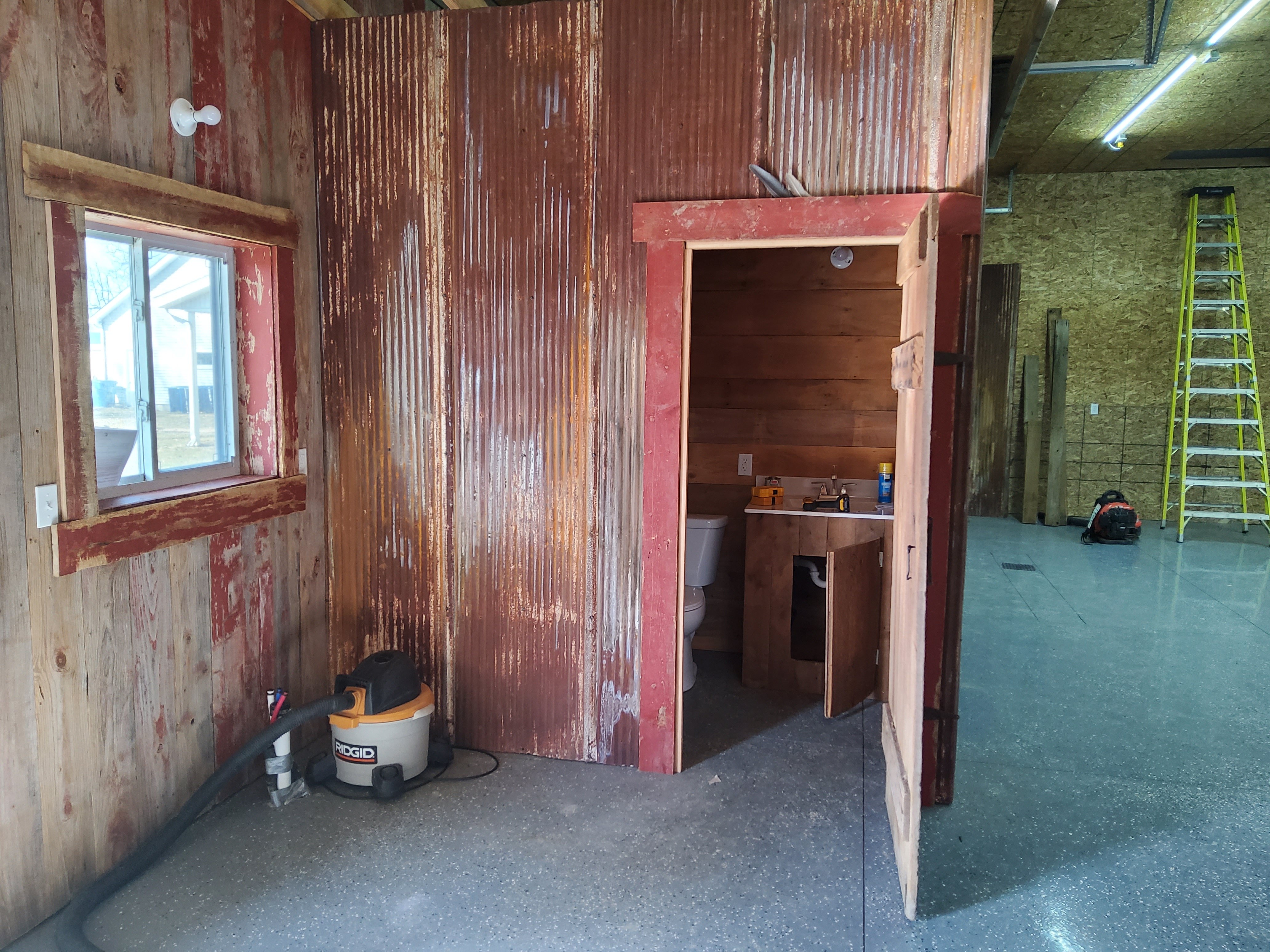 Property photo 47 - REAL ESTATE AUCTION - HOME OFFERED IN 2 TRACTS IN WHITLEY COUNTY, INDIANA