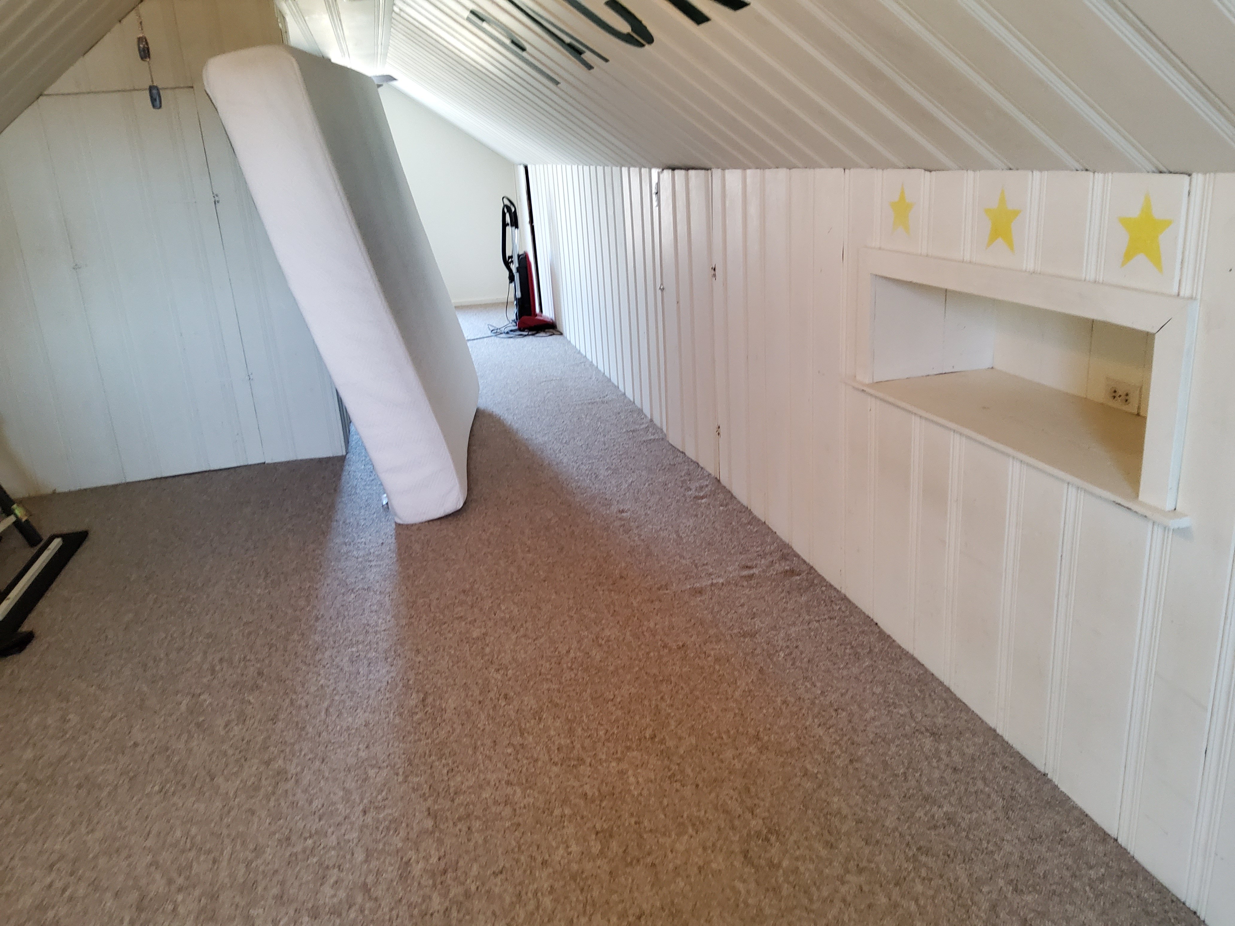 Property photo 84 - REAL ESTATE AUCTION - HOME OFFERED IN 2 TRACTS IN WHITLEY COUNTY, INDIANA