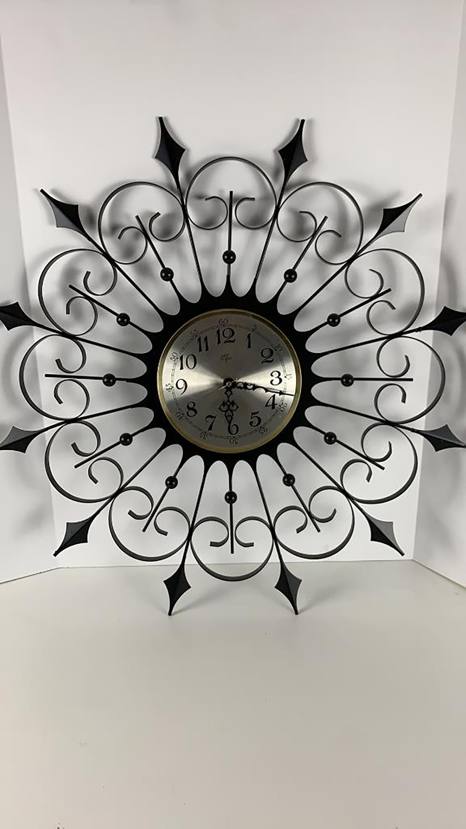 Property photo 9 - ONLINE ONLY MID CENTURY MODERN AUCTION IN ALLEN COUNTY, INDIANA