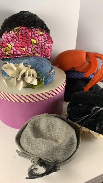 Property photo 27 - TIMED ONLINE MAJOR JEWELRY-BEADED PURSE AND HANDBAG AUCTION - ALLEN COUNTY, INDIANA