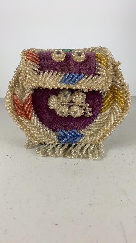 Property photo 30 - TIMED ONLINE MAJOR JEWELRY-BEADED PURSE AND HANDBAG AUCTION - ALLEN COUNTY, INDIANA