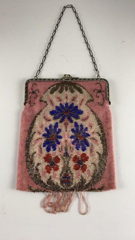Property photo 7 - TIMED ONLINE MAJOR JEWELRY-BEADED PURSE AND HANDBAG AUCTION - ALLEN COUNTY, INDIANA