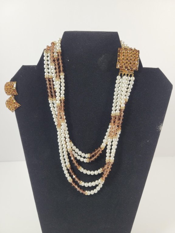Property photo 17 - TIMED ONLINE MAJOR JEWELRY-BEADED PURSE AND HANDBAG AUCTION - ALLEN COUNTY, INDIANA