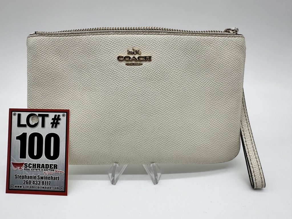 Property photo 3 - TIMED ONLINE - Luxury Jewelry, Burberry & Purses IN ALLEN COUNTY, INDIANA